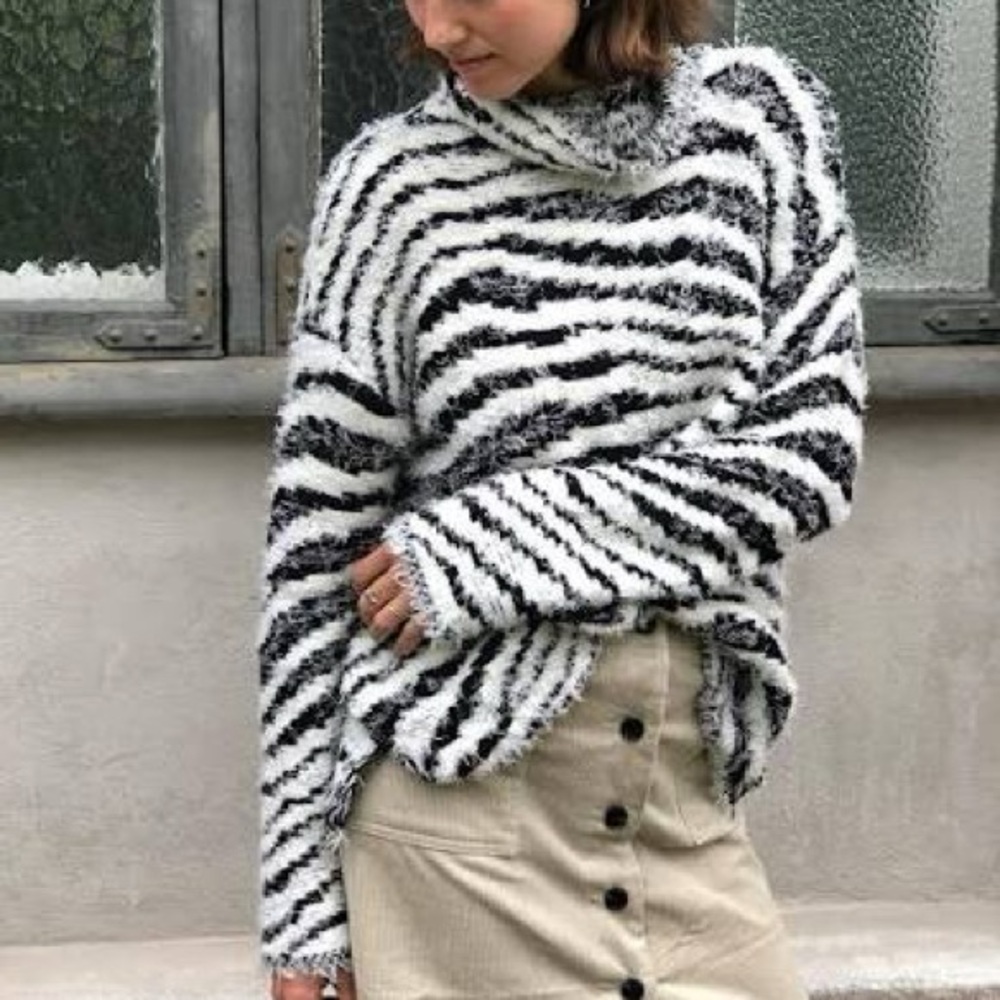 By Malene Birger Dianella Sweater - Picture 3 of 14